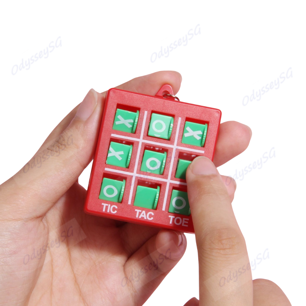 Mini Tic Tac Toe Letter Puzzle Keychain for Kids – Educational Brain Game Toy, Party Favours & Goodie Bag Gifts